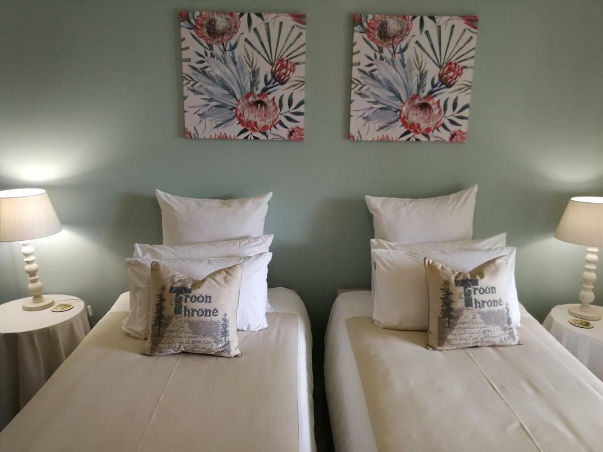 Eight Palms Hotel Port Edward Bagian luar foto