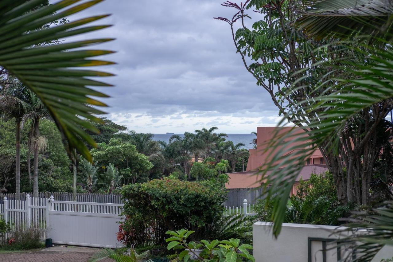 Eight Palms Hotel Port Edward Bagian luar foto